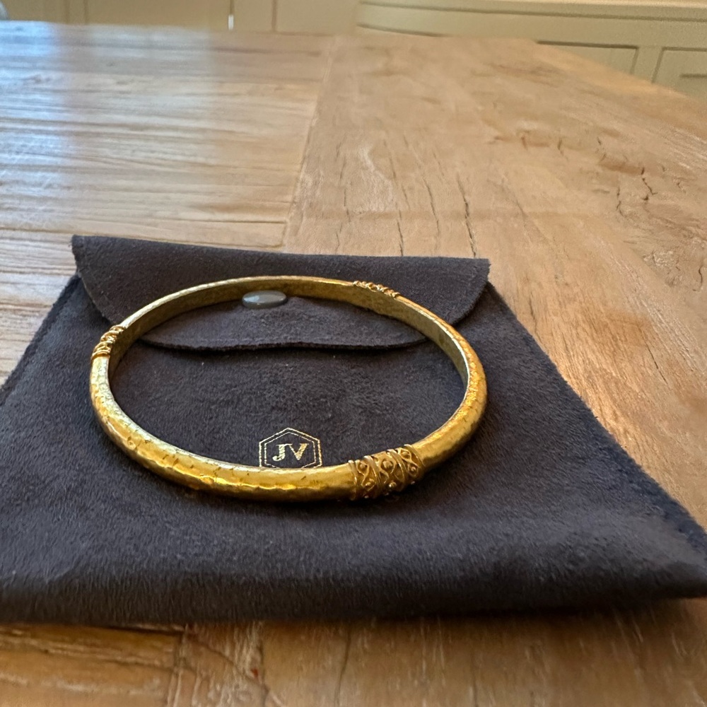 COPY - Julie Vos Catalina bangle